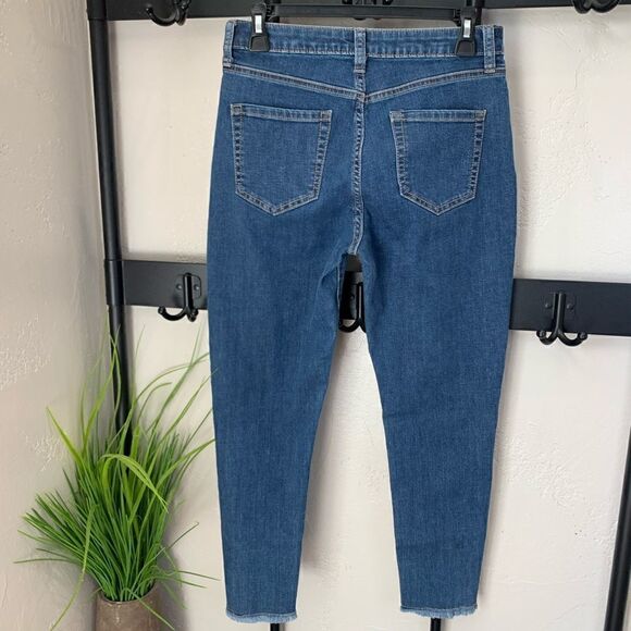 Ana skinny jeans, size 4 - Picture 7 of 16